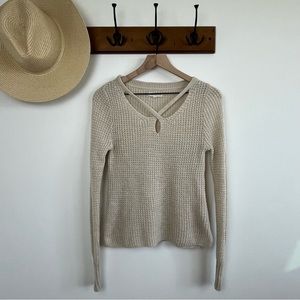 Aeropostale Knit Lightweight Long Sleeve Sweater. Beige. Size Small